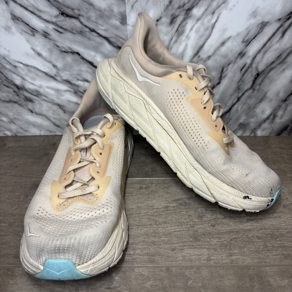 Hoka One One Arahi 7 Running Shoes Sneakers Women's Size 8B Peach Pink